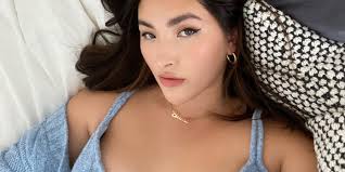 Explore the Unique Charm of Pregnant Asian Cam Girls on AsianCamModels